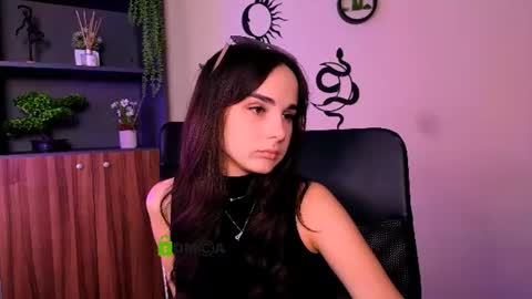 ariana_ross7 online show from 07-10-26, 09:12