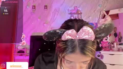 Snapshot of ariana_rosse__ chatting on 03-30-26, 01:50 Ariana online show from 03-30-26, 01:50