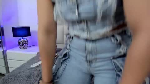  ariana  online show from 02-07-26, 04:22