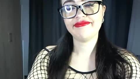 Snapshot of arianaxsky chatting on 06-11-26, 10:24 ArianaxSky online show from 06-11-26, 10:24