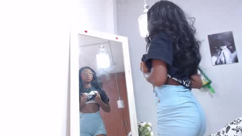 arianna rossi online show from 03-26-26, 01:06