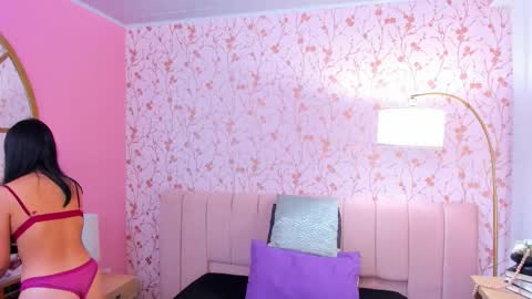 Arianna online show from 10-23-25, 12:04