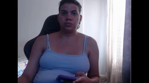 ariannaloovel online show from 01-27-25, 04:33