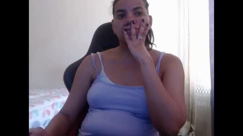 ariannaloovel online show from 09-22-25, 04:20