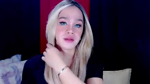 Snapshot of arianne_xoxo777 chatting on 12-02-24, 12:19 ARIANNE CUMS online show from 12-02-24, 12:19