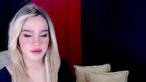 Snapshot of arianne_xoxo777 chatting on 12-03-24, 08:27 ARIANNE CUMS online show from 12-03-24, 08:27
