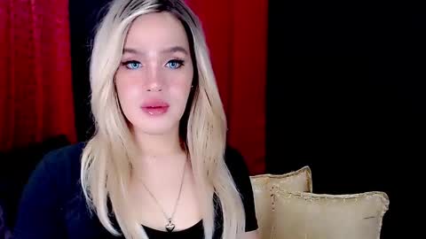 Snapshot of arianne_xoxo777 chatting on 01-23-25, 06:28 ARIANNE CUMS online show from 01-23-25, 06:28