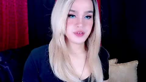 Snapshot of arianne_xoxo777 chatting on 01-26-25, 01:41 ARIANNE CUMS online show from 01-26-25, 01:41