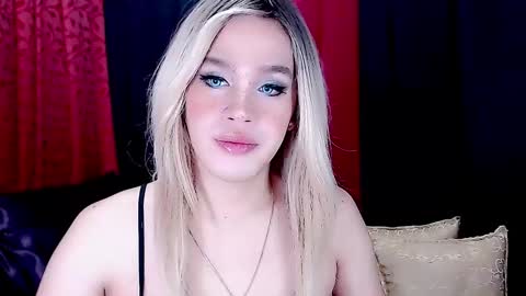 Snapshot of arianne_xoxo777 chatting on 02-12-25, 12:01 ARIANNE CUMS online show from 02-12-25, 12:01