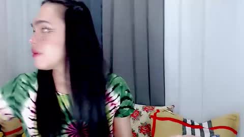 Snapshot of arianne_xoxo777 chatting on 03-03-25, 07:10 ARIANNE CUMS online show from 03-03-25, 07:10