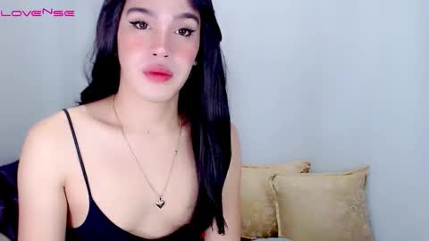 Snapshot of arianne_xoxo777 chatting on 09-29-25, 03:11 ARIANNE CUMS online show from 09-29-25, 03:11