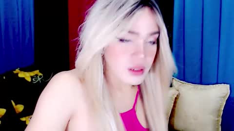 ARIANNE CUMS  online show from 03-10-26, 07:13