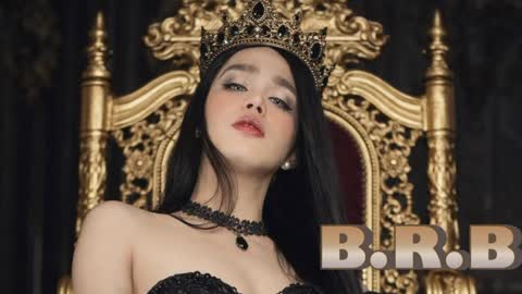 ARIANNE CUMS  online show from 04-11-26, 07:35