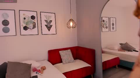 Snapshot of ariavelvet_ chatting on 06-26-26, 03:11 Aria online show from 06-26-26, 03:11