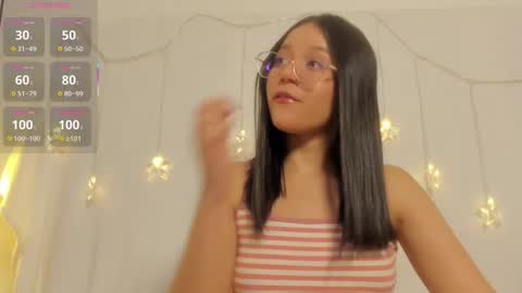 ariawalker_ online show from 01-12-26, 09:09