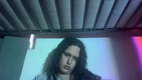 Snapshot of ariawestlove chatting on 01-28-25, 11:07 Aria online show from 01-28-25, 11:07