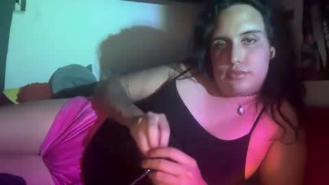 Snapshot of ariawestlove chatting on 01-29-25, 03:22 Aria online show from 01-29-25, 03:22