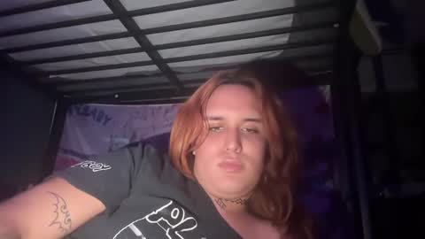 Snapshot of ariawestlove chatting on 10-14-25, 12:44 Aria online show from 10-14-25, 12:44