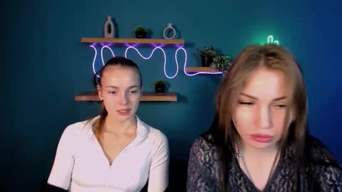 ariel_shadow online show from 11-26-25, 09:43