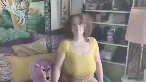 Snapshot of arielabai chatting on 10-15-25, 05:24 Arielle Ari online show from 10-15-25, 05:24