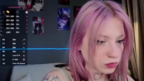 Ariel online show from 05-13-26, 02:14