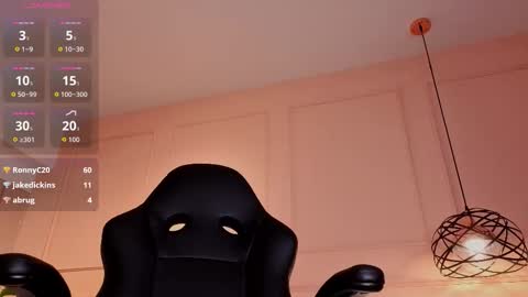 Snapshot of arielblossom____ chatting on 03-01-26, 12:12 arielblossom____ online show from 03-01-26, 12:12