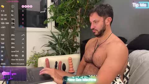 Ariel online show from 02-02-26, 02:43