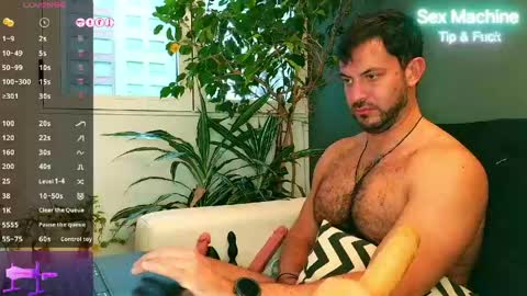 Ariel online show from 04-16-26, 11:00