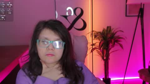 Ariell Mini online show from 02-18-26, 06:42