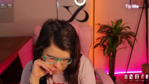 Ariell Mini online show from 04-10-26, 07:13