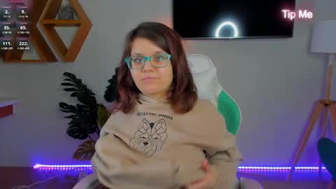 Snapshot of ariell_mini chatting on 04-27-26, 05:38 Ariell Mini online show from 04-27-26, 05:38