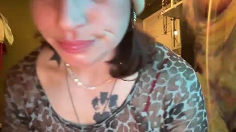 ariel  colin when hes here online show from 03-06-26, 04:53