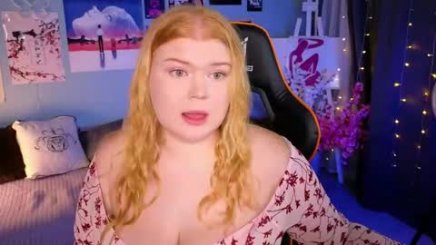 Snapshot of ariettaheart chatting on 04-28-26, 11:37 Adele online show from 04-28-26, 11:37