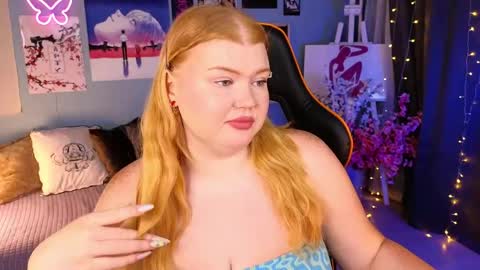 Snapshot of ariettaheart chatting on 04-29-26, 06:03 Adele online show from 04-29-26, 06:03