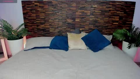 ARIANNA online show from 12-17-25, 10:21