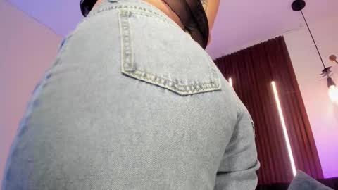  Arianna  online show from 01-06-26, 01:15