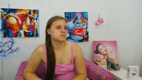 Snapshot of arinabelle chatting on 07-04-26, 04:24 arinabelle online show from 07-04-26, 04:24
