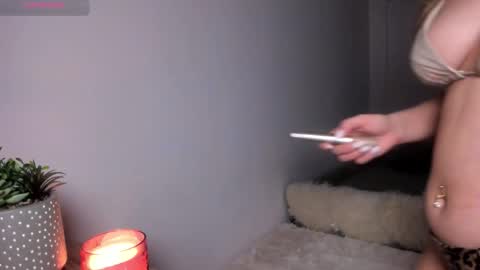 ArinaRave online show from 03-28-26, 08:19