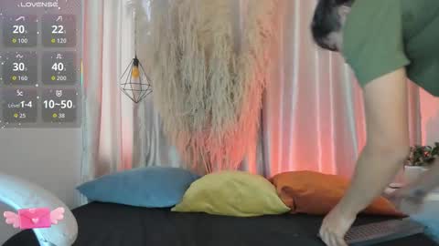 Snapshot of arion_sherwind chatting on 09-20-25, 07:37 Arion online show from 09-20-25, 07:37