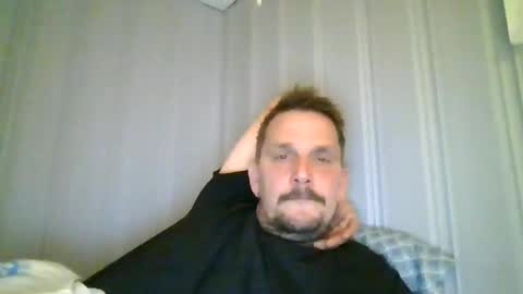 ariparikrigsmann online show from 02-15-26, 08:05