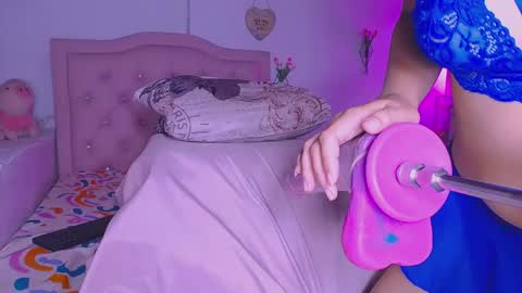 Snapshot of arishott chatting on 06-08-26, 01:50 ArisSPEED UP MY FUCK MACHINE AND MAKE ME CUM online show from 06-08-26, 01:50