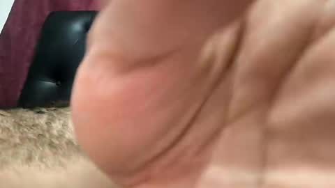 Snapshot of ariusni chatting on 11-10-25, 05:28 ariusni online show from 11-10-25, 05:28