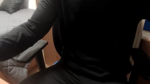 arlandria_ online show from 12-19-25, 09:11