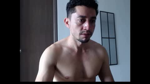 Armand online show from 02-05-25, 03:31