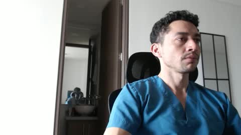 Armand online show from 10-03-25, 05:32