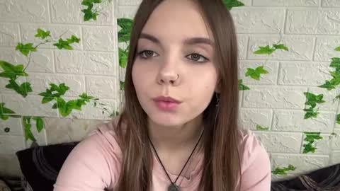 Snapshot of armandahaley chatting on 06-04-26, 02:12 Lisa online show from 06-04-26, 02:12