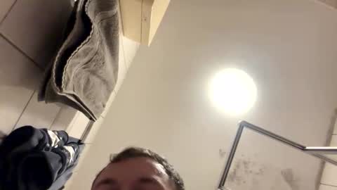 armyskater32 online show from 09-13-25, 07:57