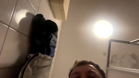 armyskater32 online show from 10-14-25, 08:53