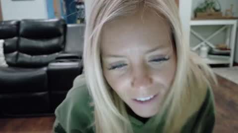 Samantha - Sammie online show from 02-13-25, 03:24