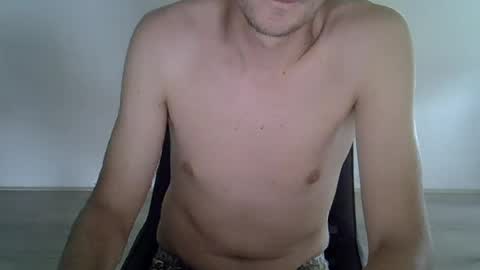 Snapshot of arnoanro chatting on 06-30-26, 03:35 arnoanro online show from 06-30-26, 03:35